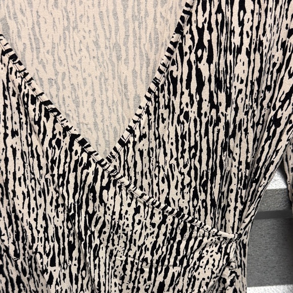 Banana Republic Women’s babydoll midi dress stretch holiday party feminine Sz Sm - Picture 4 of 8